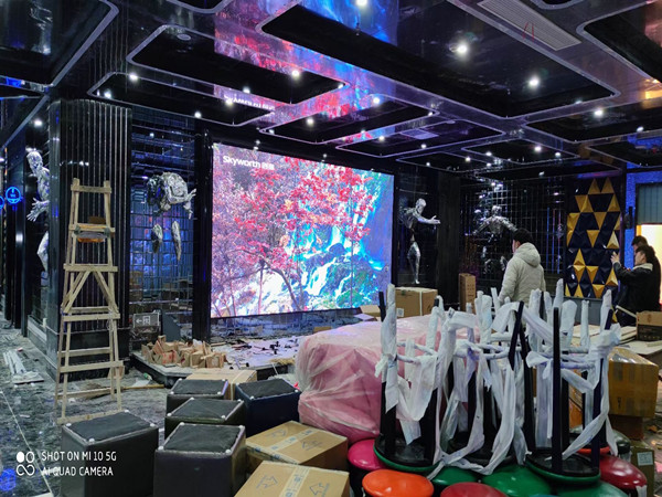 子洲室内P2.5全彩显示屏